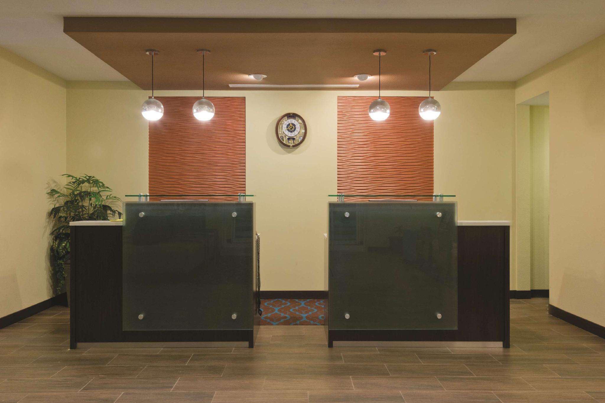 La Quinta By Wyndham Artesia Hotell Eksteriør bilde