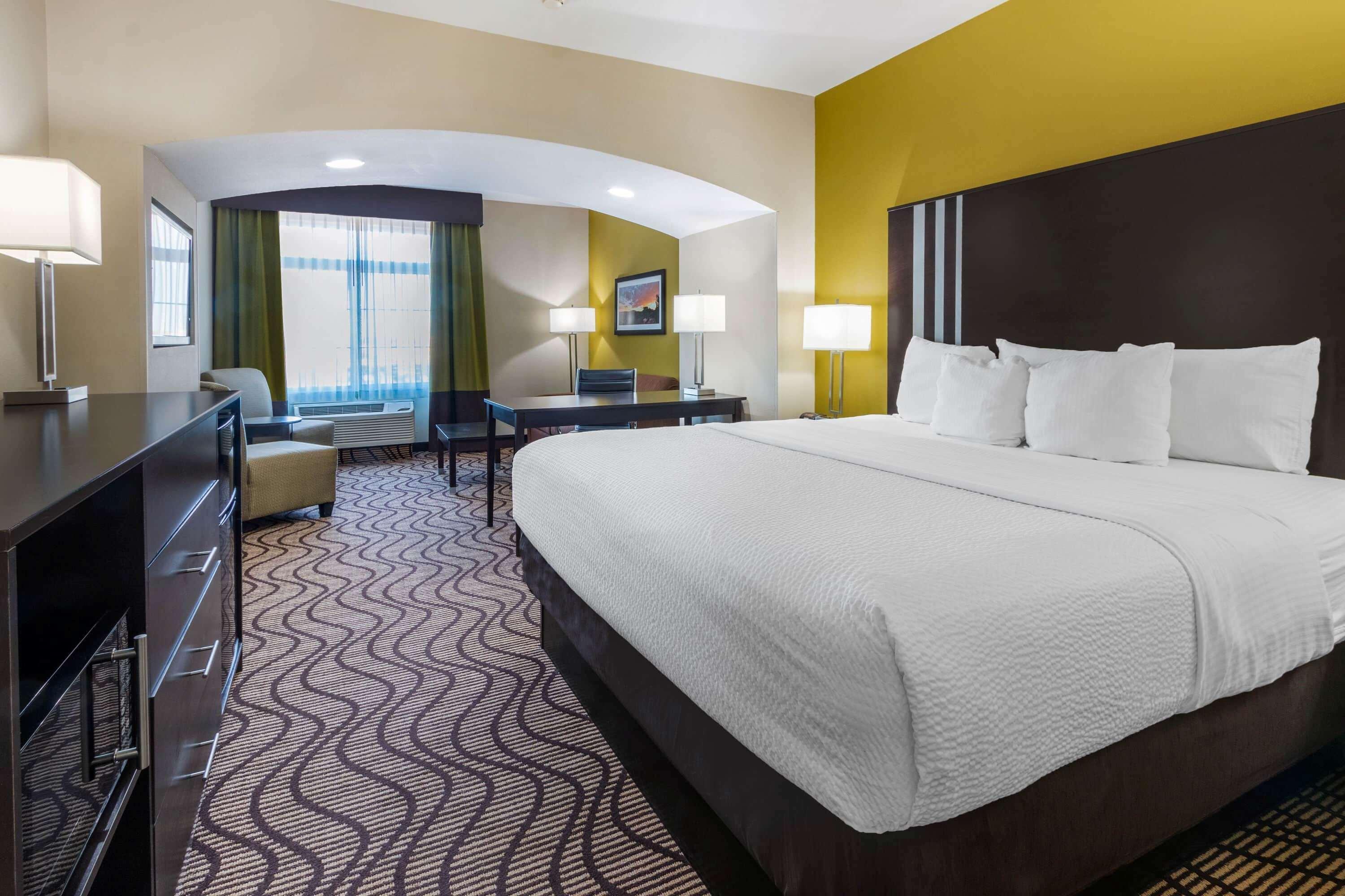La Quinta By Wyndham Artesia Hotell Eksteriør bilde