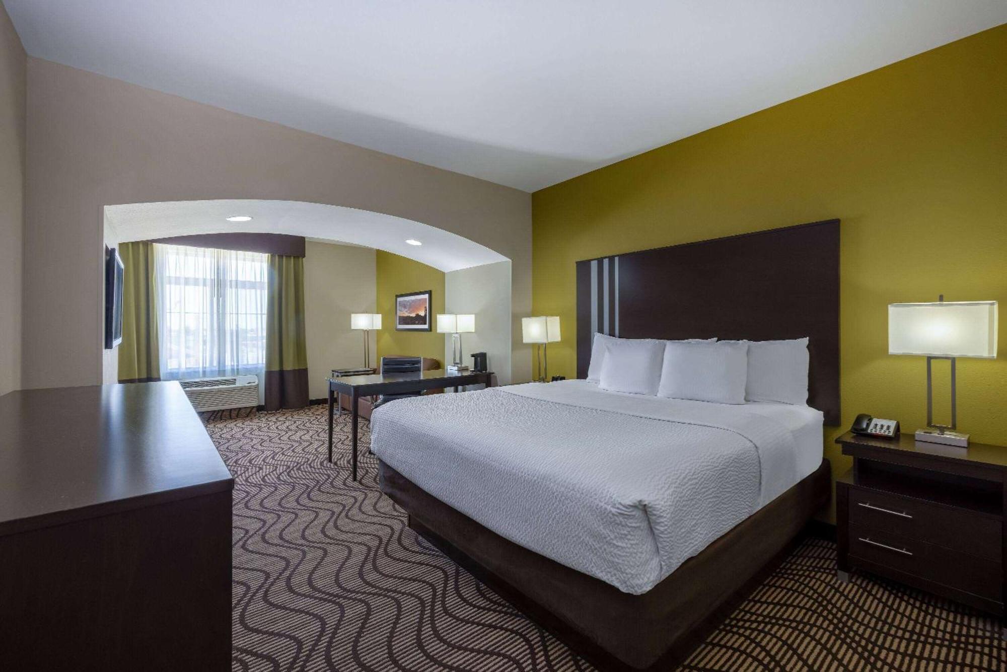 La Quinta By Wyndham Artesia Hotell Eksteriør bilde