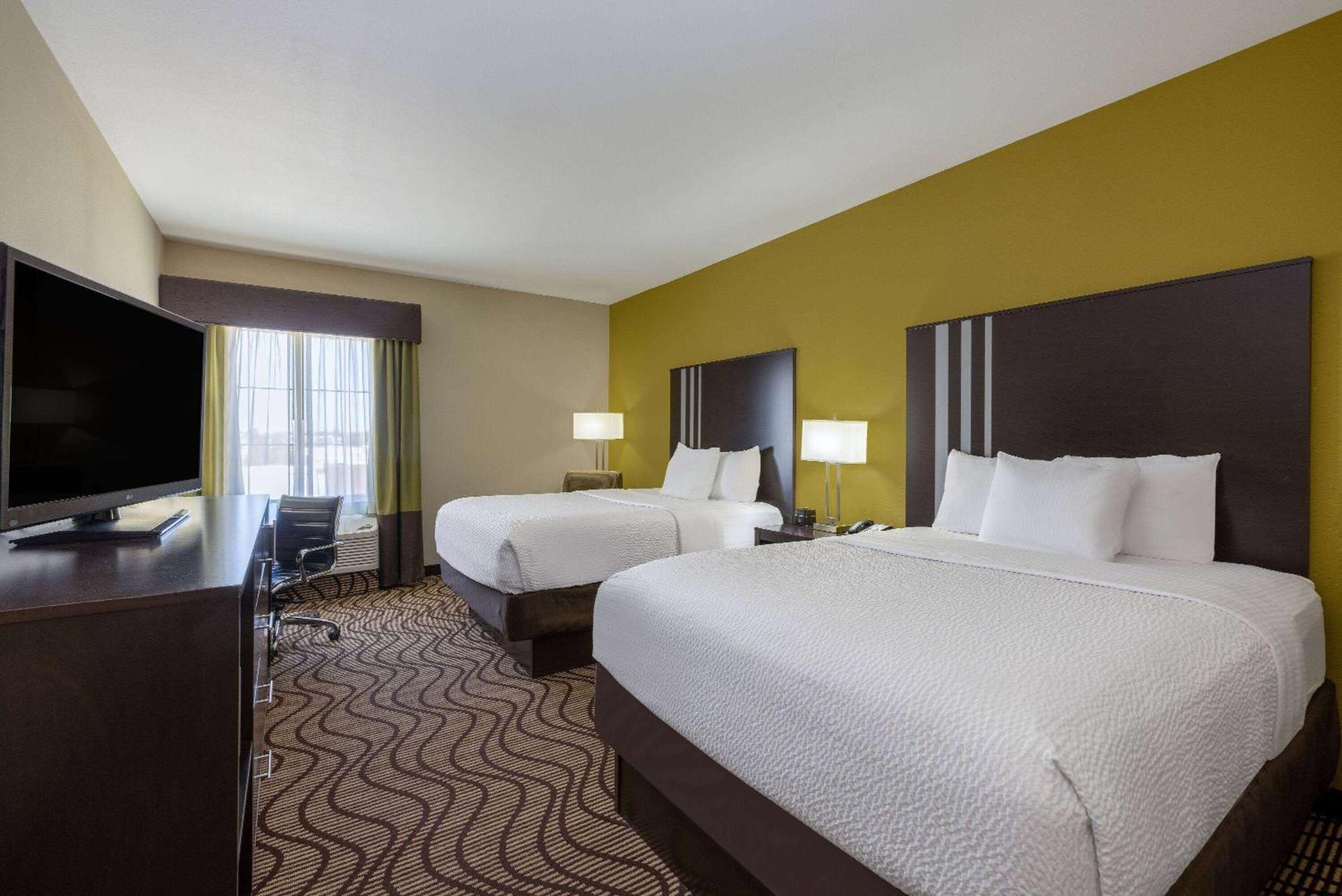 La Quinta By Wyndham Artesia Hotell Eksteriør bilde