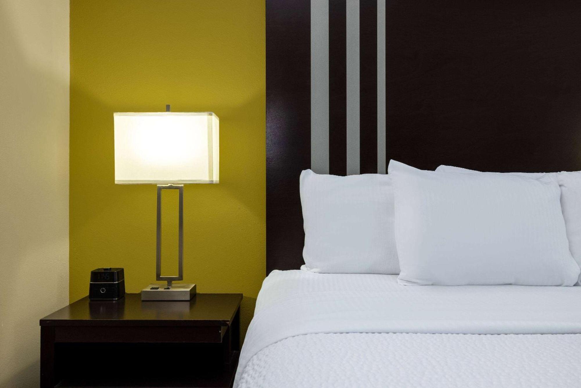 La Quinta By Wyndham Artesia Hotell Eksteriør bilde